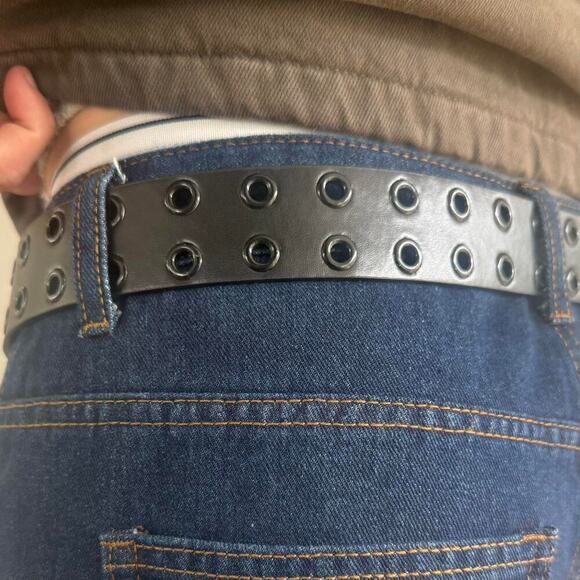 Y2K Black Belt with Black Hole Studs - Picture 3 of 7